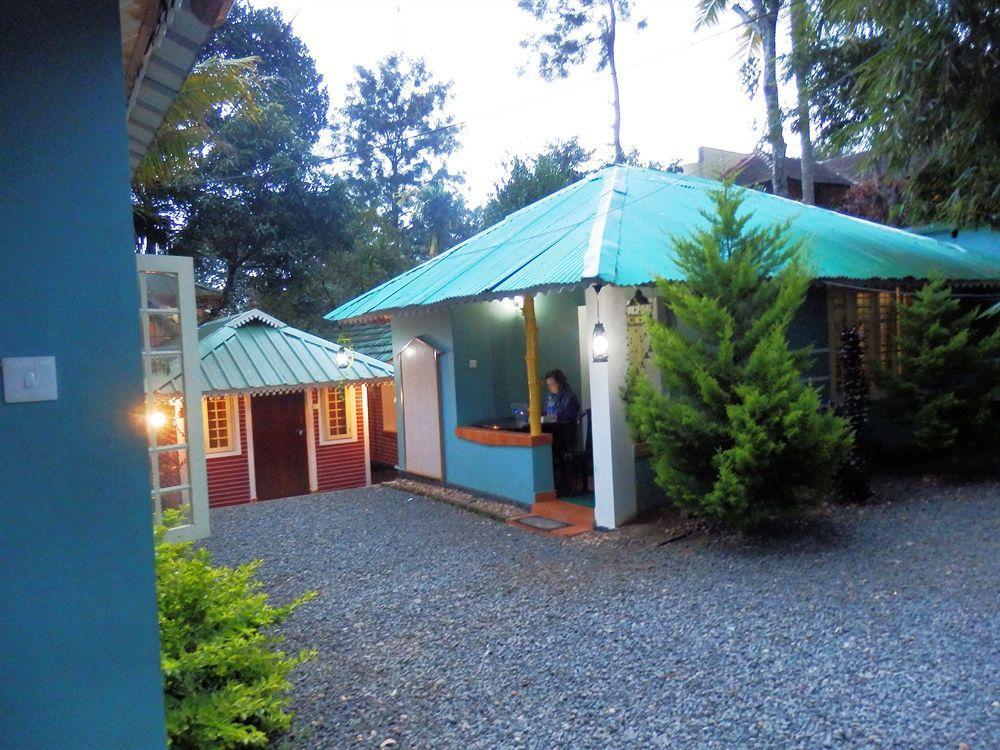 Green Garden Cottage Thekkady Exteriör bild