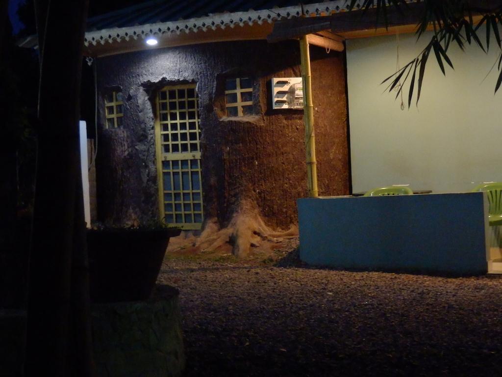 Green Garden Cottage Thekkady Exteriör bild